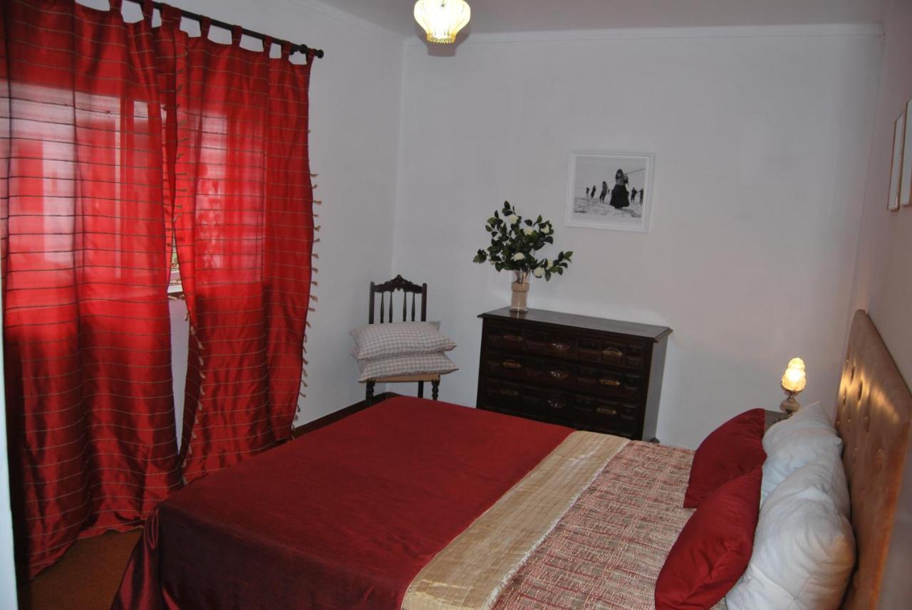 Apartamentos Mota Nazaré Exteriör bild