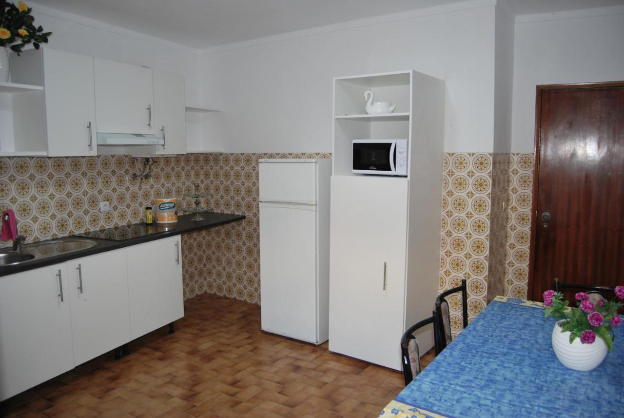 Apartamentos Mota Nazaré Exteriör bild